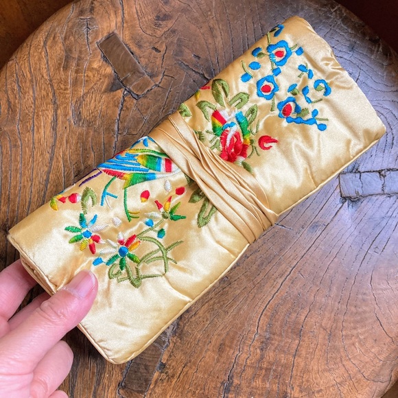 NWT Asian gold silk jewelry roll travel organizer - Picture 3 of 11